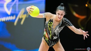 sr q raffaeli sofia ita sfe04410 copia simone ferraro ph